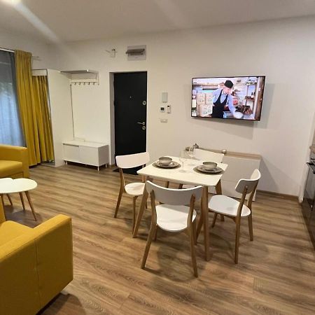 Mlr Apartment ทิมิชัวรา ภายนอก รูปภาพ