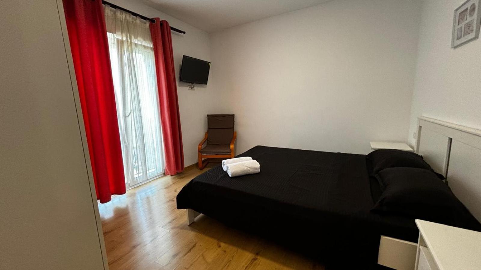 Mlr Apartment ทิมิชัวรา ภายนอก รูปภาพ